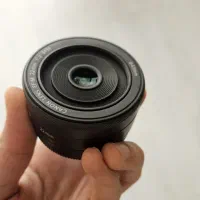 لنز کانن ۲۲ میلیمتری مانت M