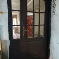 درب ورودی حال چوبی
