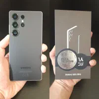 گوشی S25 ULTRA 256GB در حد آکبند گارانتی هم دارد