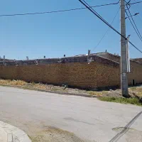 منزل مسکونی دو نبش با سه سالن نوساز مجهز