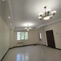 قلهک ۸۰ متر ۲ خواب       طبقه اول   بدون پارکینگ
