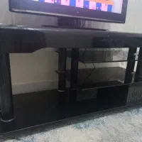 میز تلویزیون شیشه ای