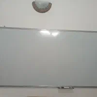 تخته وایت برد پارسیان ۱۰۰×۲۰۰ در حد نو