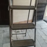نردبان آهنی