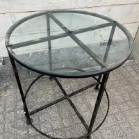 میز گرد فلزی