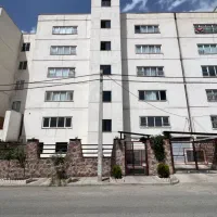 فاز۸ پردیس محله یک طبقه اول ۲۰ متر تراس