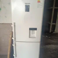 یخچال بالا و فریزر  پایین یخساران