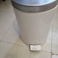پشتی وسطل زباله