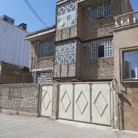 رهن-و-اجاره-ویلایی-2-طبقه-500-متری-دارای-پارکینگ