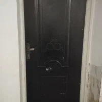 درب چوبی اتاق سالم