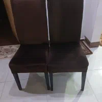 دو عدد صندلی