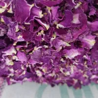 گل محمدی خشک امسال تمیز و خوش رنگ