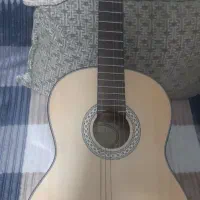 گیتار رومنس وارداتی کم کار