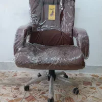 صندلی اداری درحدنو