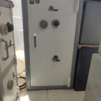 گاوصندوق کاوه مدل لاگارد 750KRرمز تایوانی