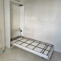 تخت دیواری