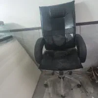 صندلی مدیریت گردان