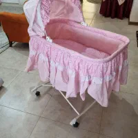 تخت کنار مادر خارجی
