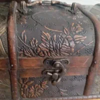 جعبه ی چوبی قدیمی