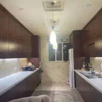 تعدادی اساس منزل به فروش می‌رسد به علت جابجایی