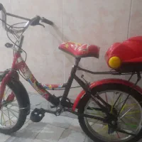 دوچرخه قرمز