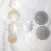 تعدادی سکه قدیمی