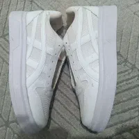 کفش کتونی سفید