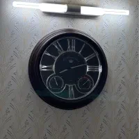 ساعت قهوه ای  روشن