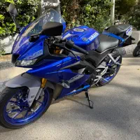 یاماها R15
