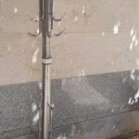 چوب لباسی ایستاده