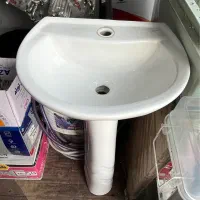 روشویی ۴۰ سانتی کاملا سالم و تمیز ( کارکرده)