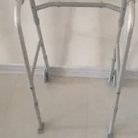 واکر آلومینیومی تاشو چرخدار