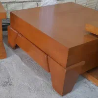 جلومبلی همراه دوتا عسلی
