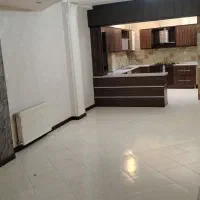 فروش آپارتمان هم کف/مرکز شهر