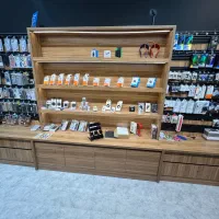 ویترین مغازه