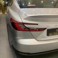 تویوتا کمری لومیر هیبرید Toyota camry lumiere