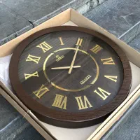 ساعت دیواری سایز ۶۰ چوبی طلایی