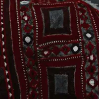 آینه وگورکش میدوزم