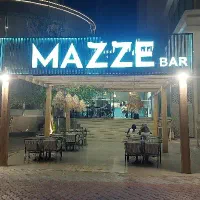 پیتزا زن ناپولیتن