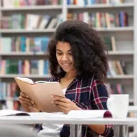 تدریس خصوصی زبان مدرسه،امتحانات وکتاب های اموزشگاه