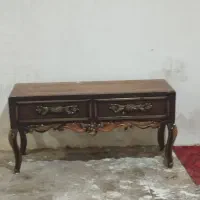 زیر کمدی که میز تلویزیون هم میشه