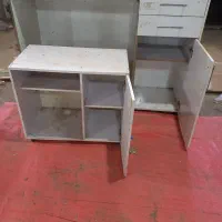 میز و کمد