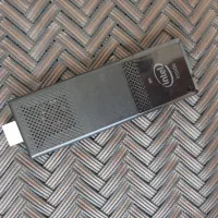 compute stick مدل stk1aw32sc