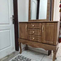 کنسول و آینه