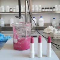 رژ لب و بالم لب عمده