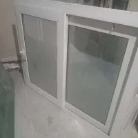 پنجره پیویسی