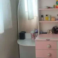 میز آرایش شیک زیبا نو مناسب خانه یا ارایشگاه