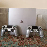 ps4 اسلیم باندل نقره ای رنگ دو دسته اصلی