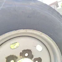 یک جفت لاستیک عقب نیسان با رینگ