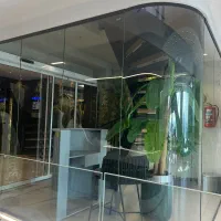نیروی خدماتی جهت کلینیک زیبایی